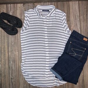 Calvin Klein top Sleeveless Button Down Nautical Shirt Striped Large Soft